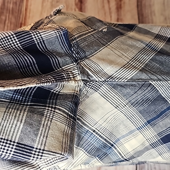 NEW STYLE & CO BLUE PLAID LONG ROLL TAB SLEEVE BUTTON-UP SHIRT - Picture 11 of 16